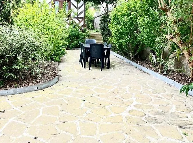 Le Proust Sans Souci קאבורג